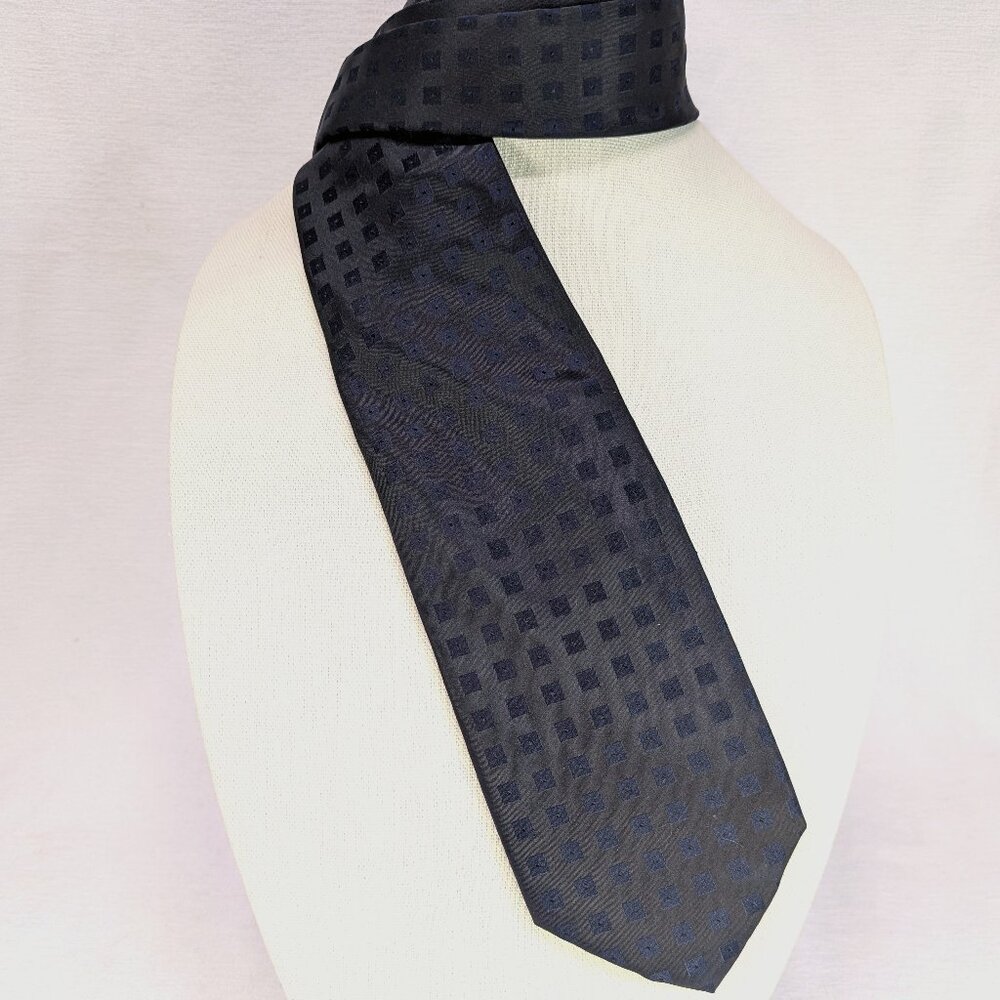 Alexander Julian Colours Men's Tie Necktie Black Blue